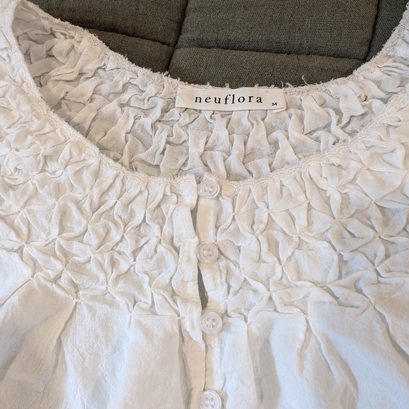 Neuflora White Francesca Blouse - Picture 3 of 3